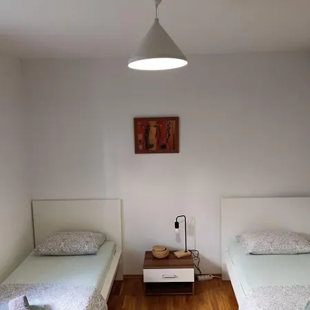 Mit Terrasse By Interhome * Split